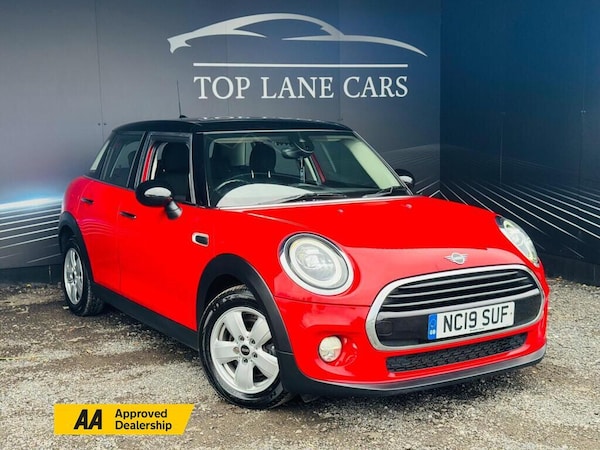 Used MINI Hatch 2019 for sale - 76166884: Photo 1