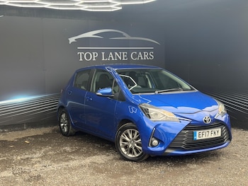 Used Toyota Yaris 2017 for sale - 78829997: Photo