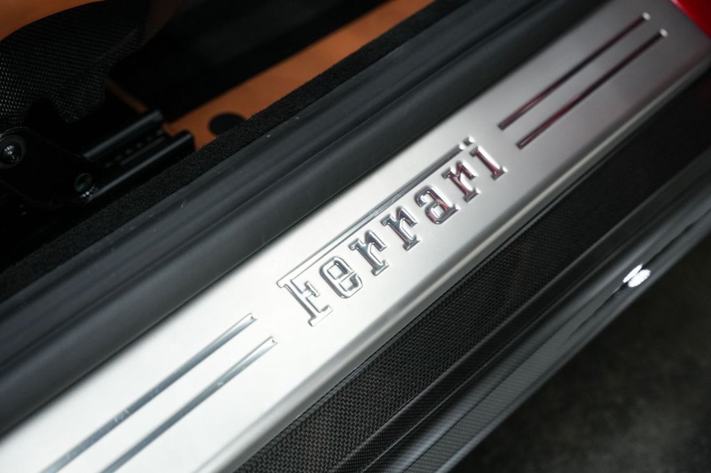 Used Ferrari 812 Superfast 2020 for sale - 77507994: Photo 21