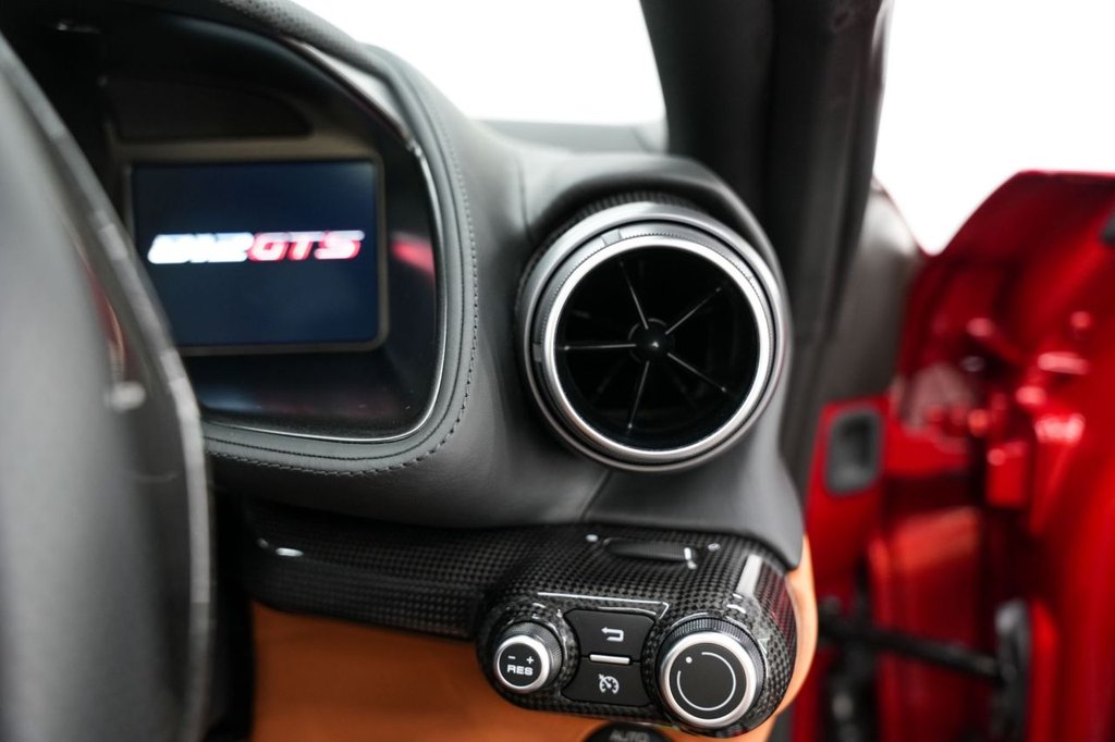 Used Ferrari 812 Superfast 2020 for sale - 77507994: Photo 24