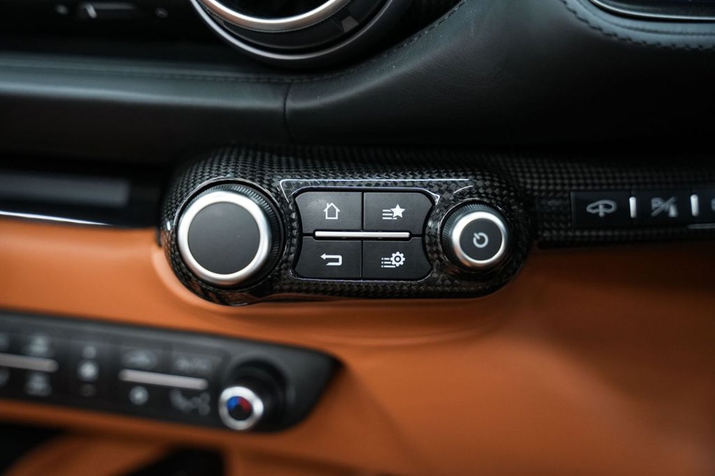 Used Ferrari 812 Superfast 2020 for sale - 77507994: Photo 33