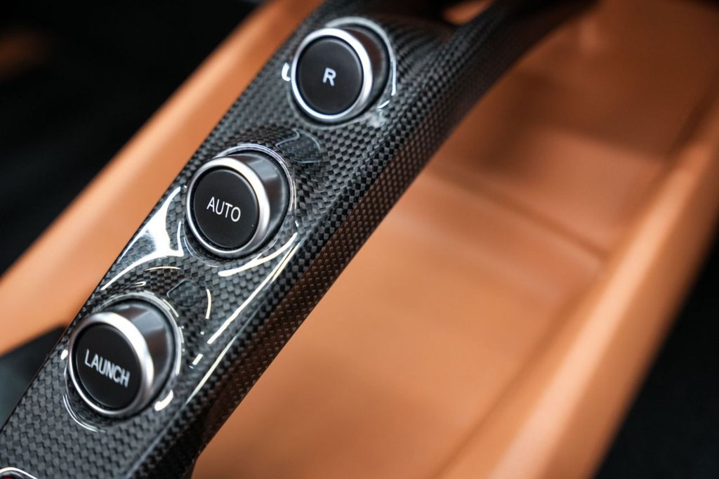 Used Ferrari 812 Superfast 2020 for sale - 77507994: Photo 38