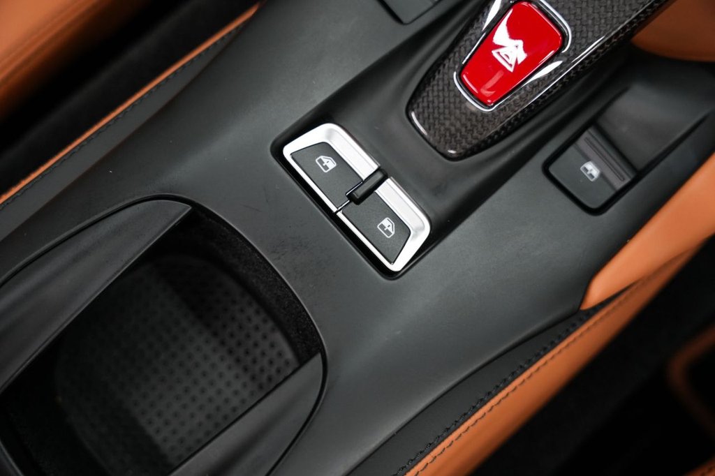 Used Ferrari 812 Superfast 2020 for sale - 77507994: Photo 39