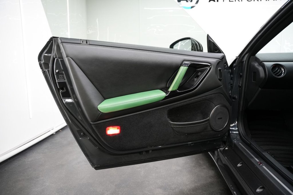Used Nissan GT-R 2011 for sale - 77667681: Photo 40