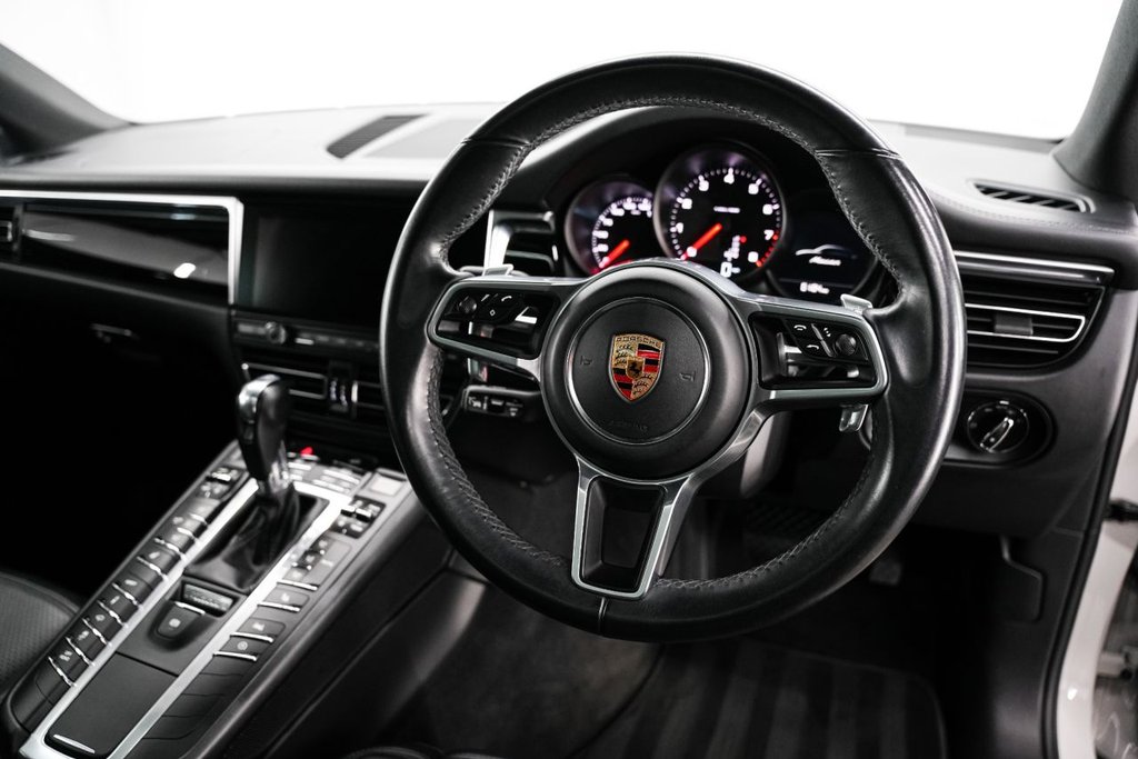 Used Porsche Macan 2018 for sale - 77121847: Photo 20