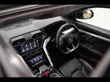 Used Lamborghini Urus 2019 for sale - 74524683: Photo