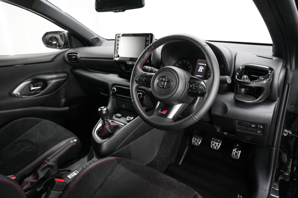 Used Toyota Yaris 2022 for sale - 76441789: Photo 17