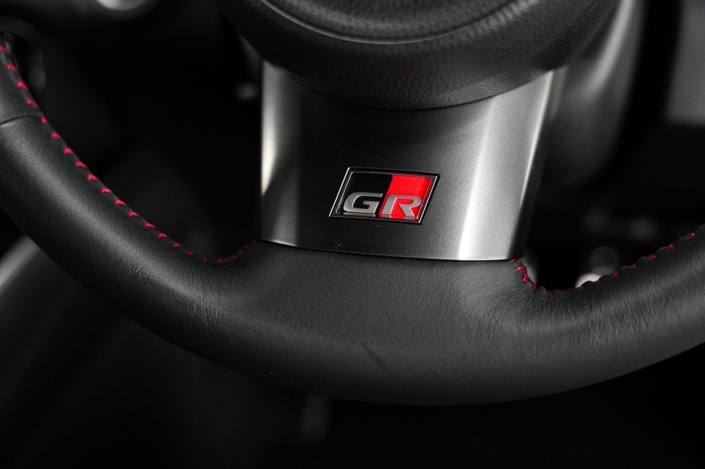 Used Toyota Yaris 2022 for sale - 76441789: Photo 27