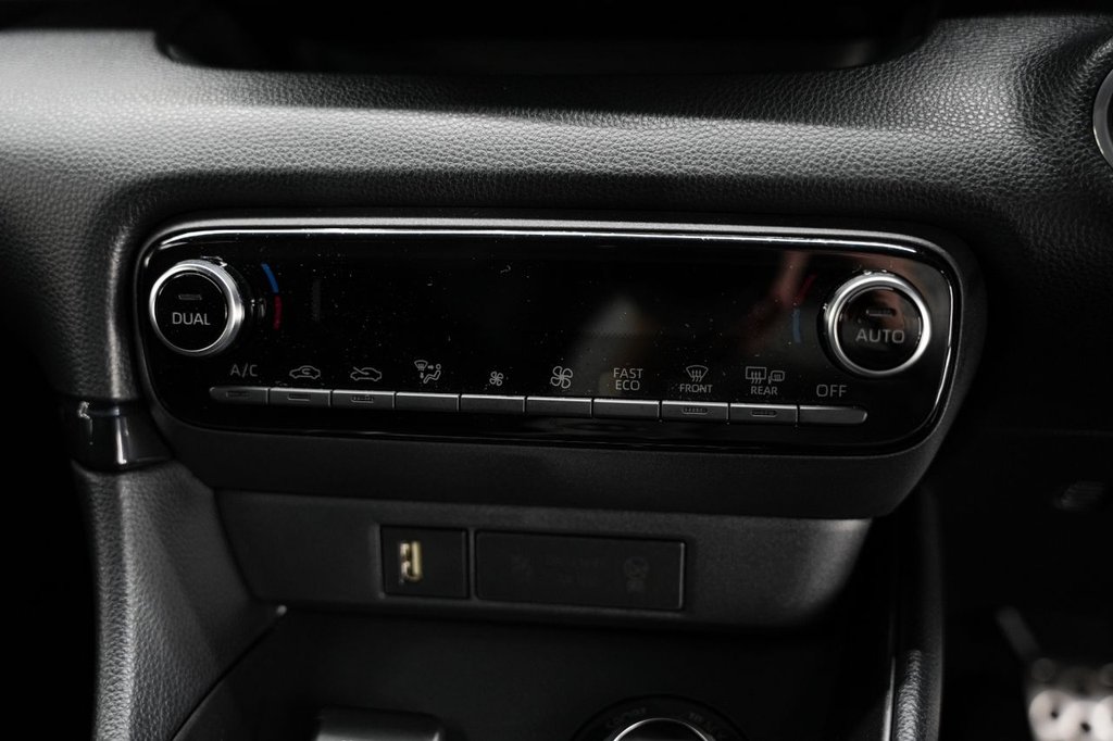 Used Toyota Yaris 2022 for sale - 76441789: Photo 32