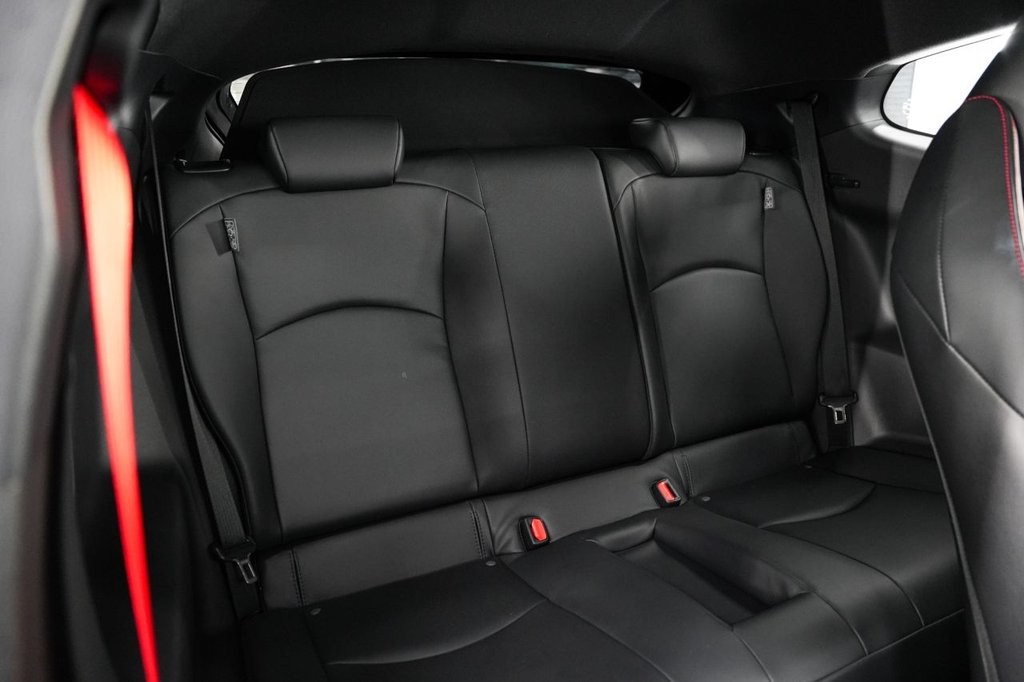 Used Toyota Yaris 2022 for sale - 76441789: Photo 41