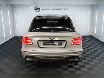 Used Bentley Bentayga 2019 for sale - 77952810: Photo