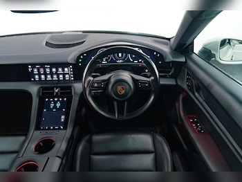 Used Porsche Taycan 2021 for sale - 78293319: Photo