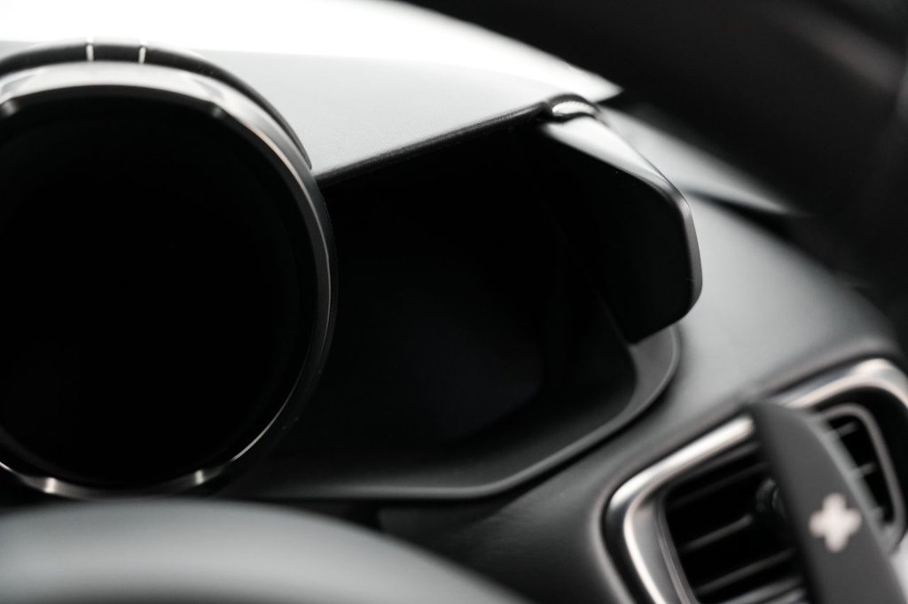 Used Aston Martin Vantage 2018 for sale - 76312866: Photo 26