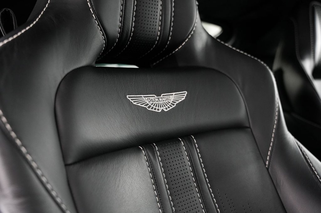 Used Aston Martin Vantage 2018 for sale - 76312866: Photo 46