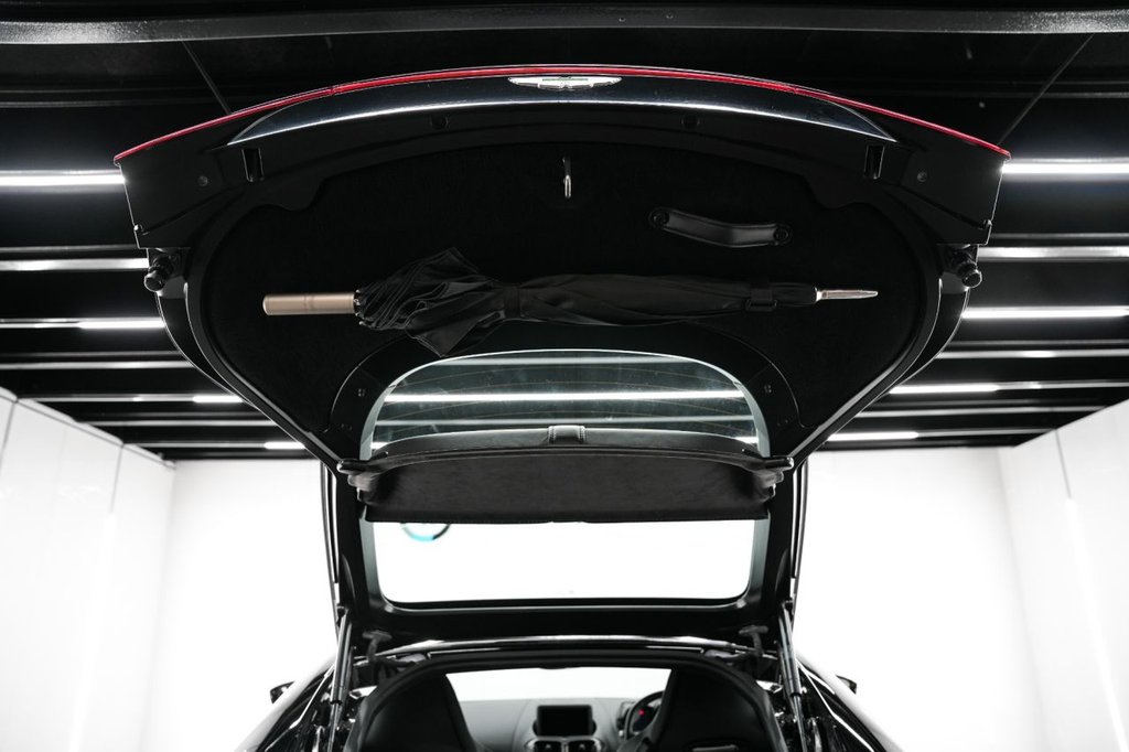 Used Aston Martin Vantage 2018 for sale - 76312866: Photo 49