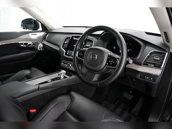 Used Volvo XC90 2023 for sale - 76496884: Photo