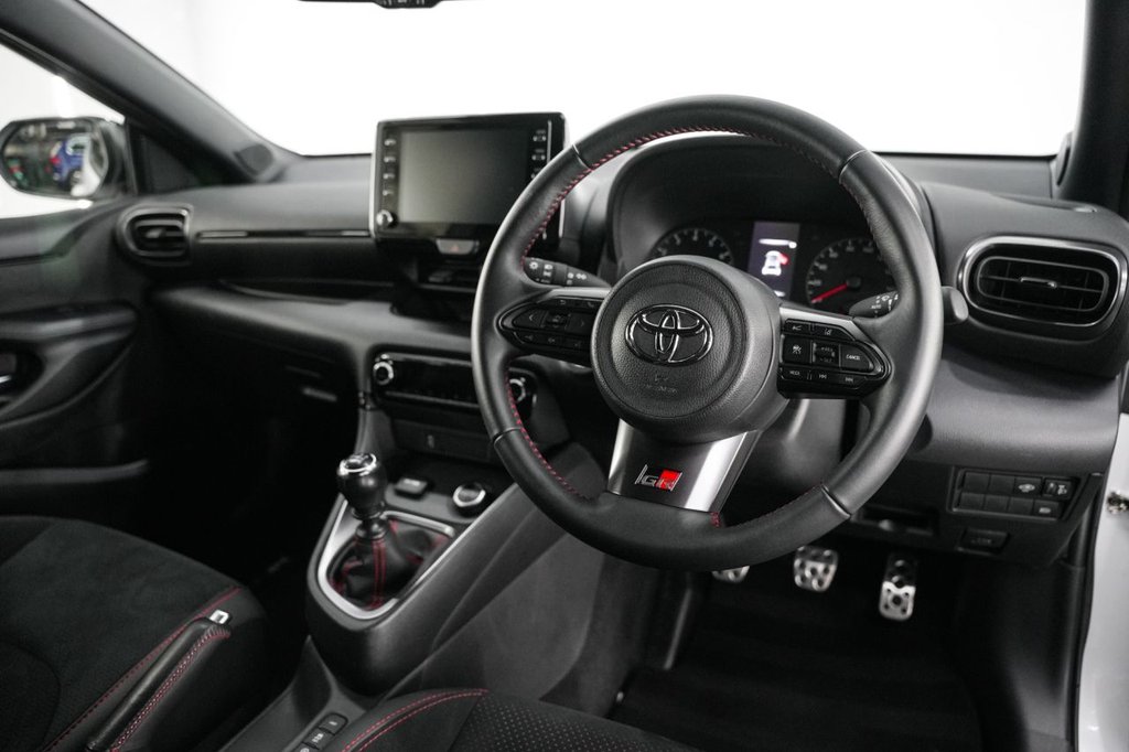 Used Toyota Yaris 2022 for sale - 76941599: Photo 18