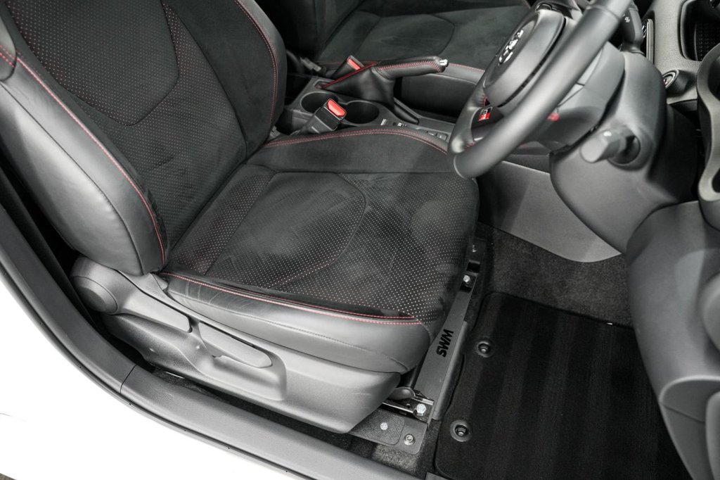 Used Toyota Yaris 2022 for sale - 76941599: Photo 38