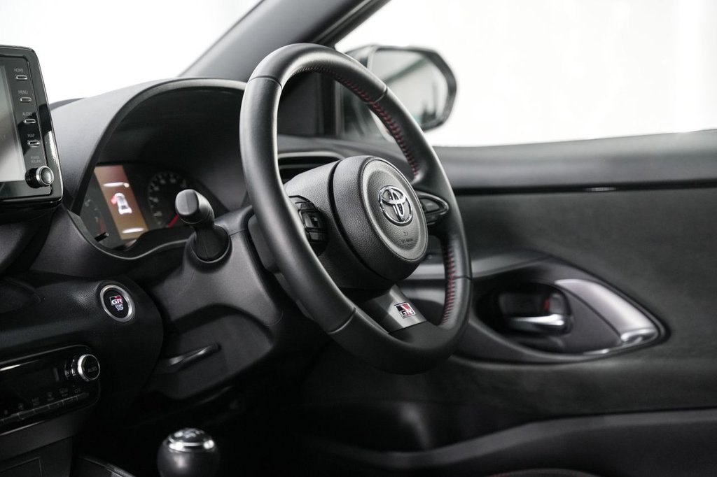 Used Toyota Yaris 2022 for sale - 76941599: Photo 49