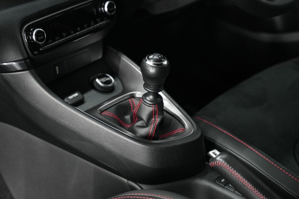 Used Toyota Yaris 2022 for sale - 76941599: Photo 50