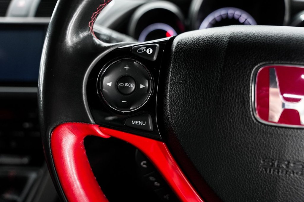 Used Honda Civic 2016 for sale - 77031133: Photo 21