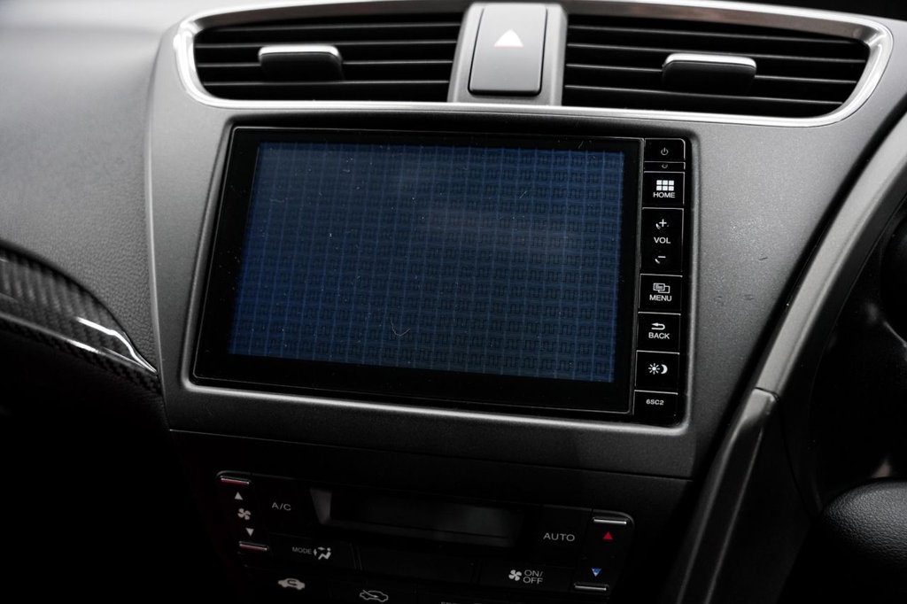 Used Honda Civic 2016 for sale - 77031133: Photo 27