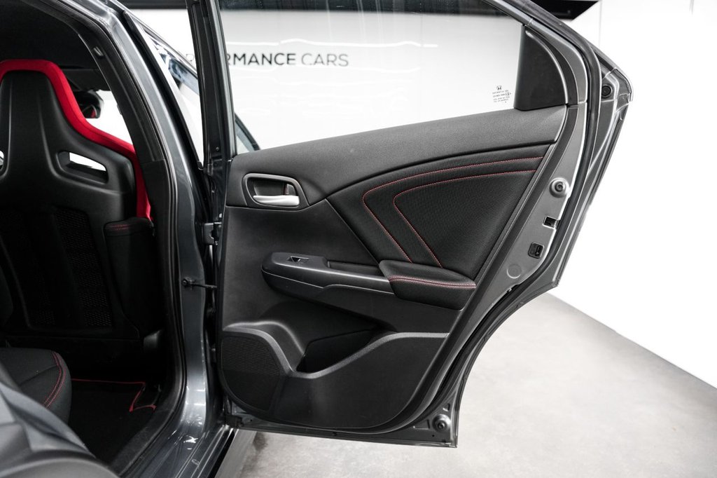 Used Honda Civic 2016 for sale - 77031133: Photo 37