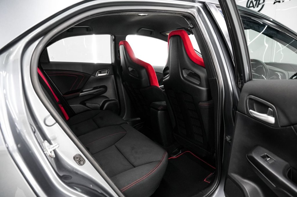 Used Honda Civic 2016 for sale - 77031133: Photo 38