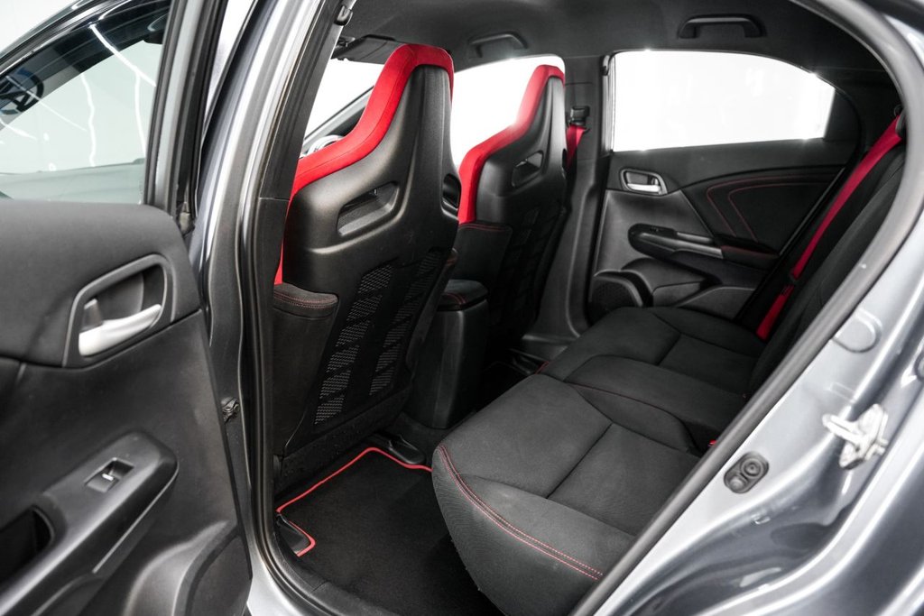 Used Honda Civic 2016 for sale - 77031133: Photo 43