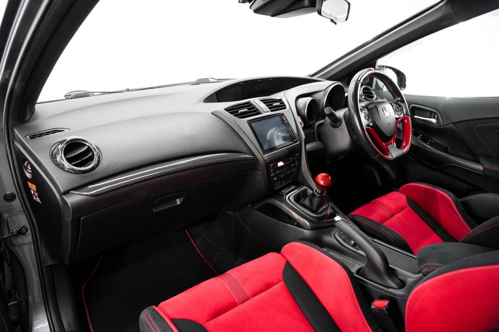 Used Honda Civic 2016 for sale - 77031133: Photo 47