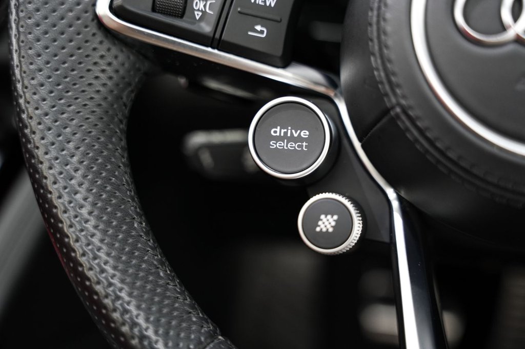 Used Audi R8 2017 for sale - 75937674: Photo 35