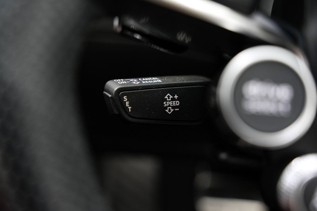 Used Audi R8 2017 for sale - 75937674: Photo 48