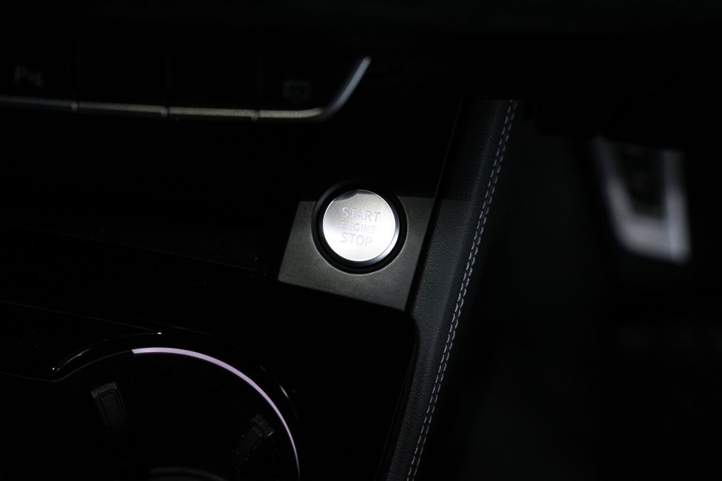 Used Audi A4 Avant 2021 for sale - 76582432: Photo 29