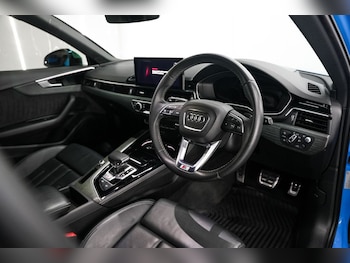 Used Audi A4 Avant 2021 for sale - 76582432: Photo
