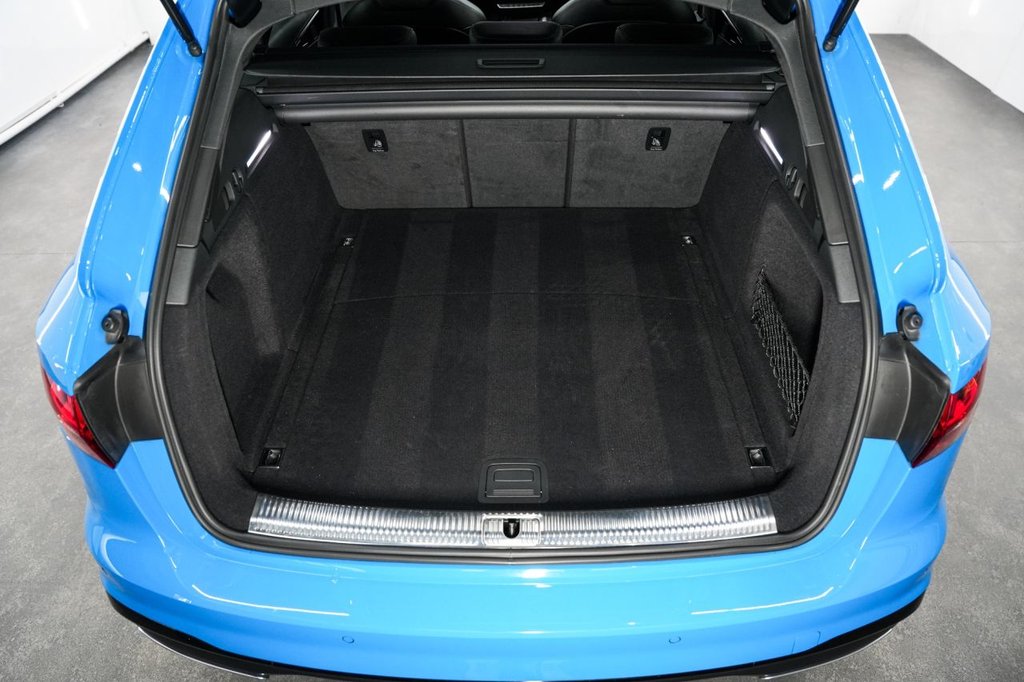 Used Audi A4 Avant 2021 for sale - 76582432: Photo 46