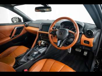 Used Nissan GT-R 2017 for sale - 74714755: Photo