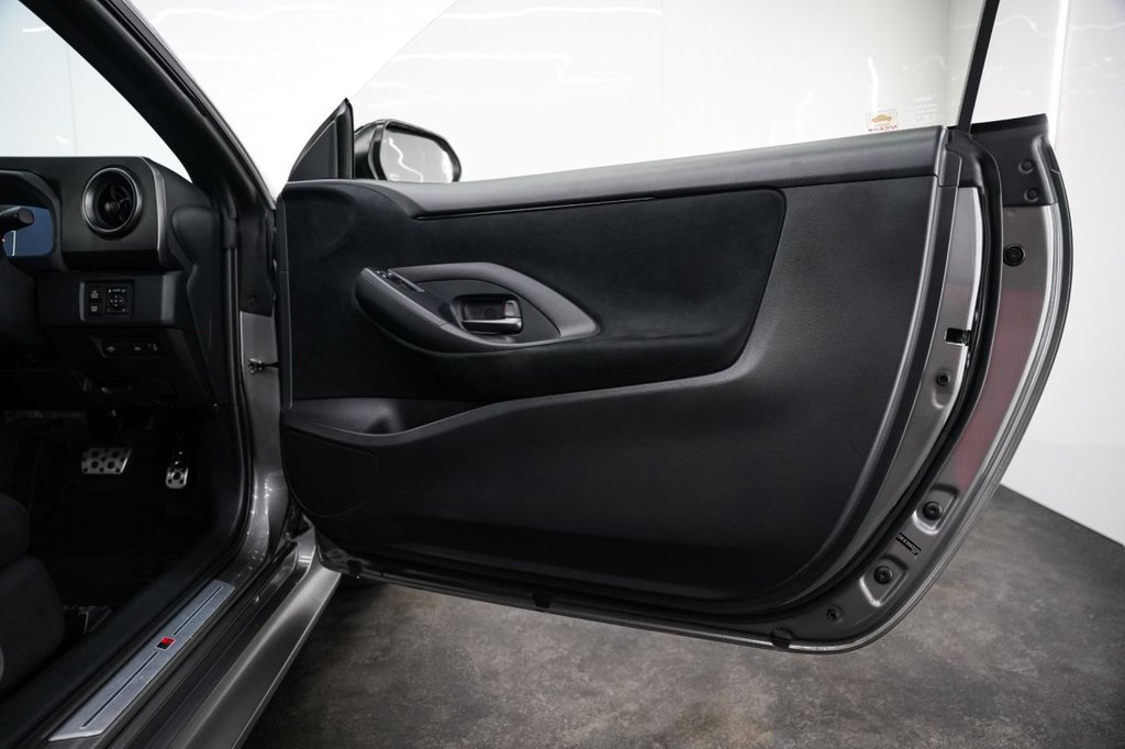 Used Toyota Yaris 2024 for sale - 76686453: Photo 15