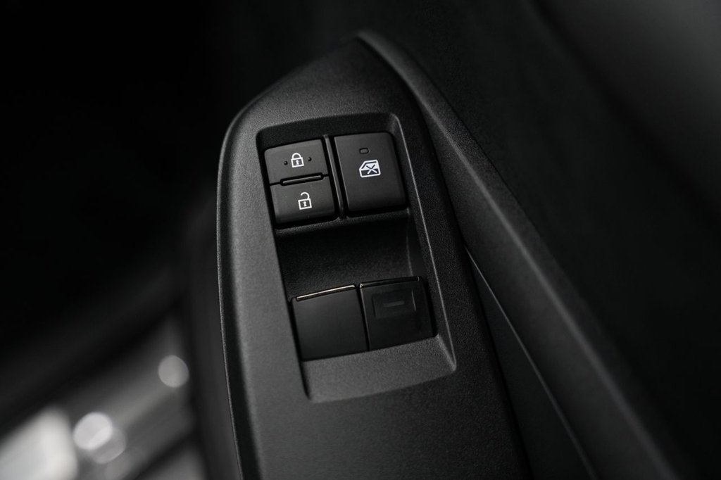 Used Toyota Yaris 2024 for sale - 76686453: Photo 16