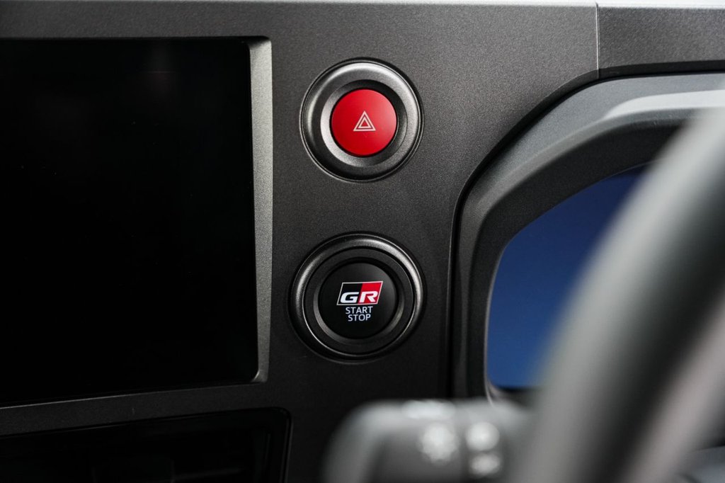 Used Toyota Yaris 2024 for sale - 76686453: Photo 23