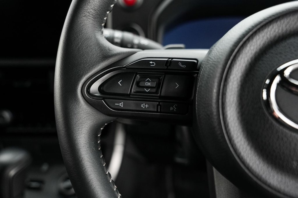 Used Toyota Yaris 2024 for sale - 76686453: Photo 32