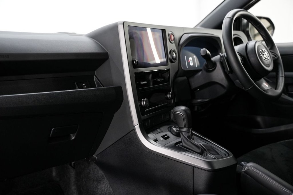 Used Toyota Yaris 2024 for sale - 76686453: Photo 48