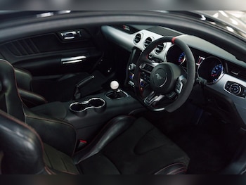 Used Ford Mustang 2017 for sale - 78299856: Photo