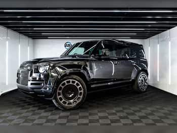 Used Land Rover Defender 2026 for sale - 79619002: Photo