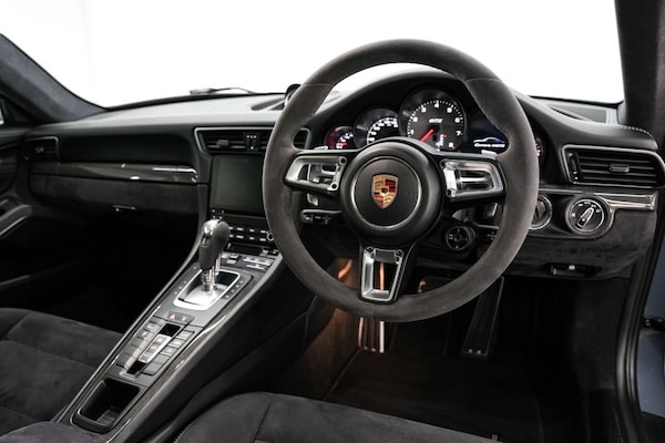 Used Porsche 911 2017 for sale - 76010347: Photo 19