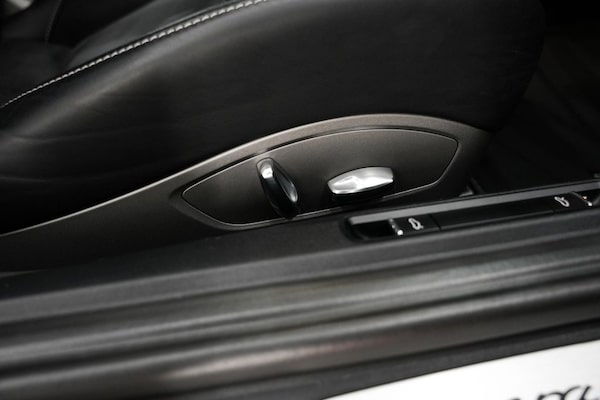 Used Porsche 911 2017 for sale - 76010347: Photo 21