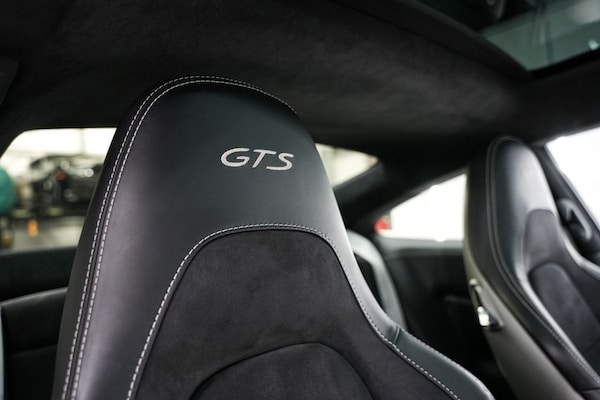 Used Porsche 911 2017 for sale - 76010347: Photo 44