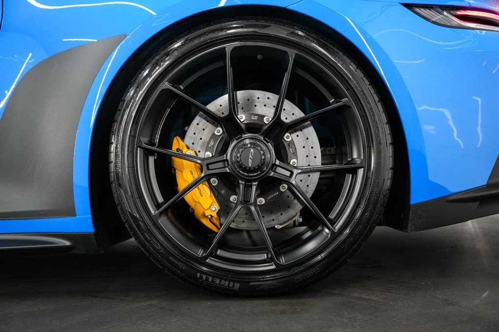 Used Porsche 911 2022 for sale - 76372479: Photo 12