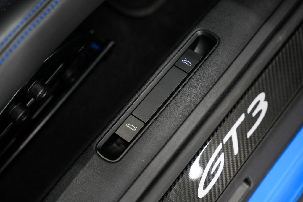 Used Porsche 911 2022 for sale - 76372479: Photo 21