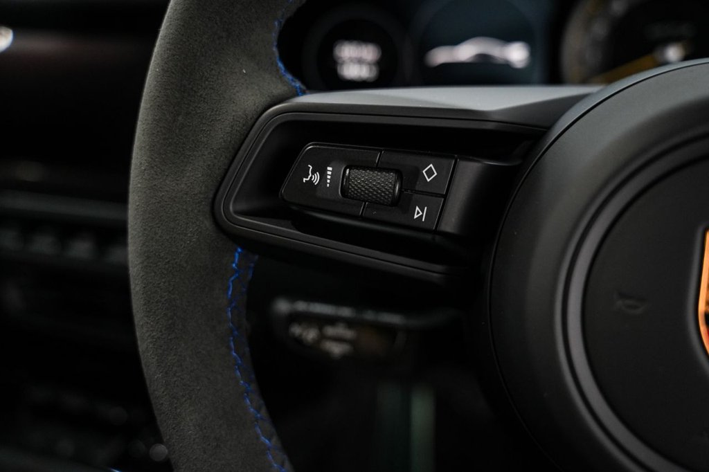 Used Porsche 911 2022 for sale - 76372479: Photo 33