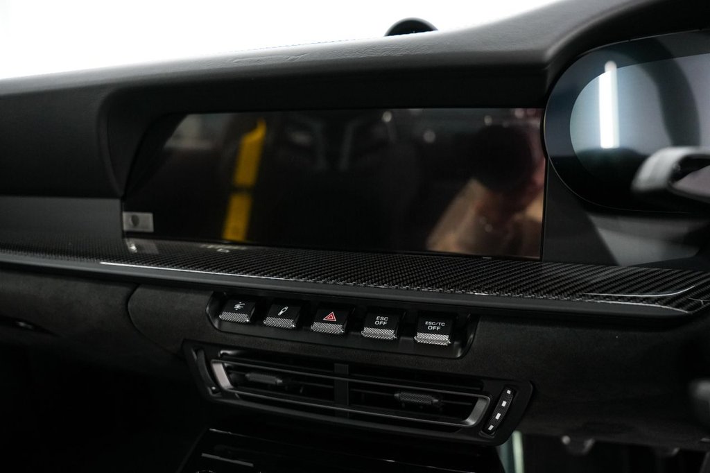 Used Porsche 911 2022 for sale - 76372479: Photo 39